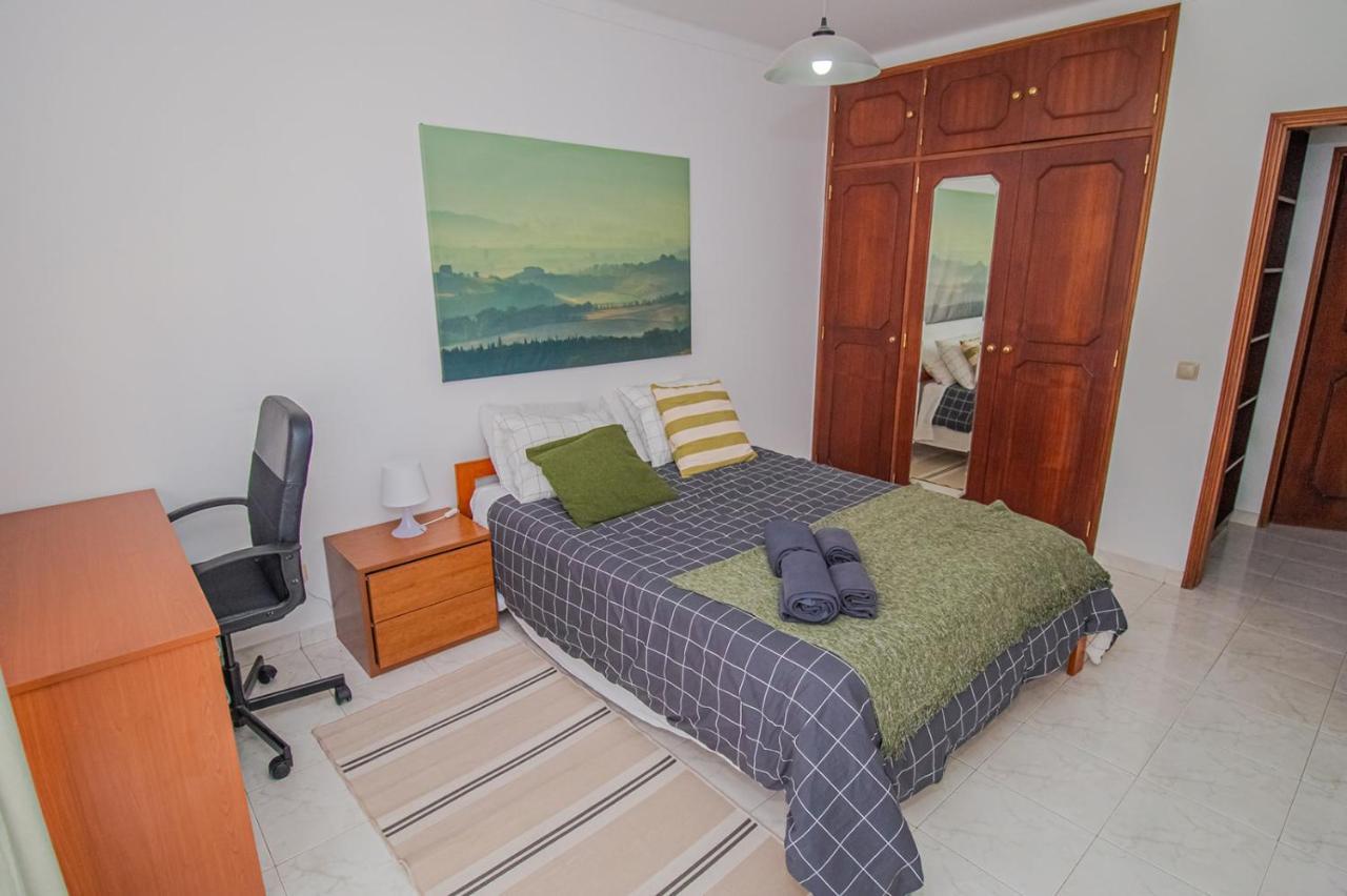 Charming Private Rooms In An Apartment A1 Penha - Distrito de Faro Exterior foto