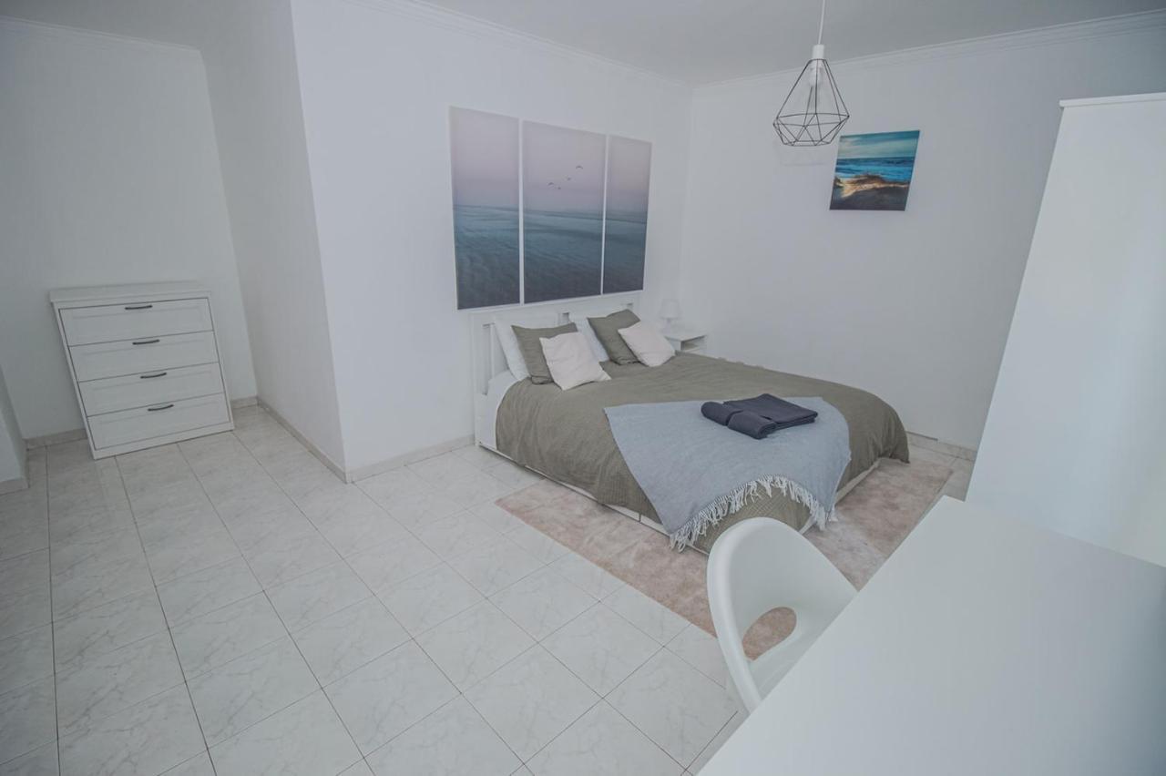Charming Private Rooms In An Apartment A1 Penha - Distrito de Faro Exterior foto